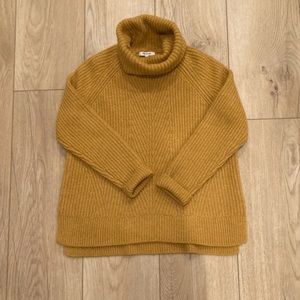 Madewell Mercer turtleneck sweater, relaxed fit! So unbelievably cozy!